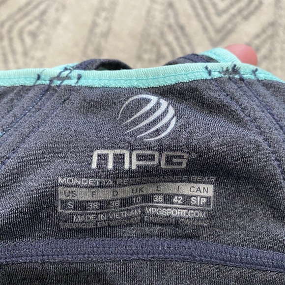MPG Sport Women’s Padded Sports Bra - size small - Picture 4 of 5